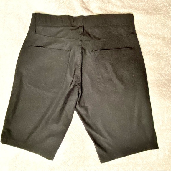 Vintage Genes Performance Men's Black Shorts Size 28 - Pre-Loved 100% Polyester - Picture 2 of 10
